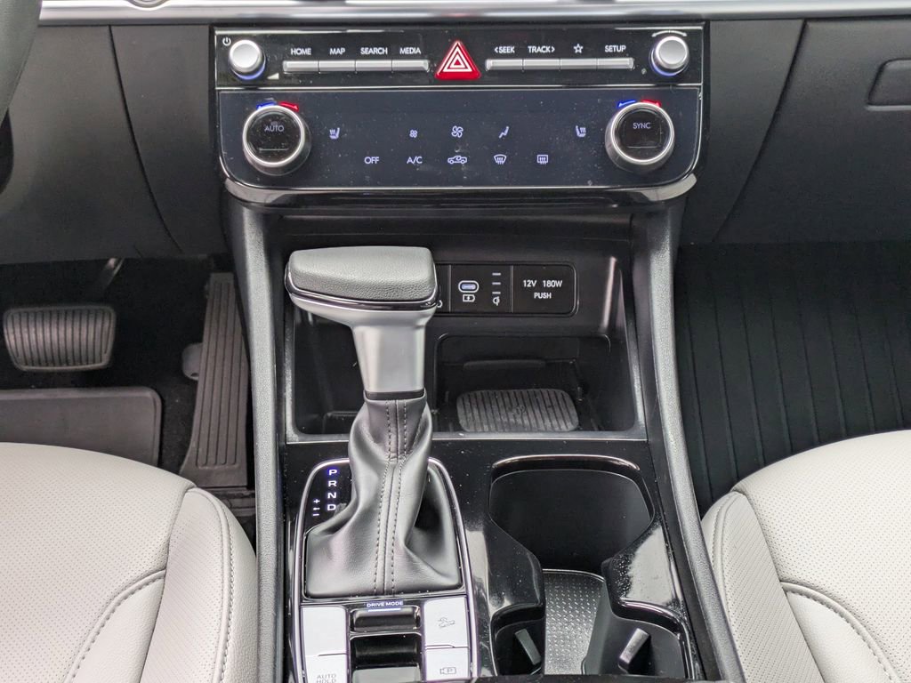 Used 2025 Hyundai Santa Cruz SEL image 19