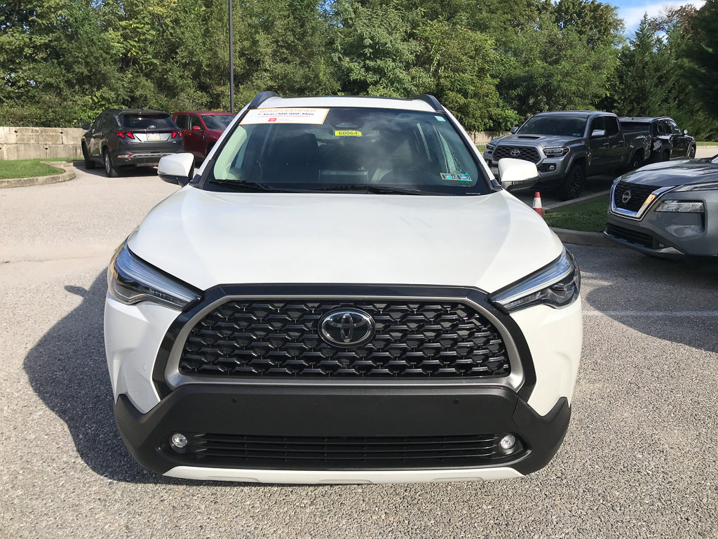 Certified 2024 Toyota Corolla Cross XLE w/ Convenience Package AWD/4WD image 3
