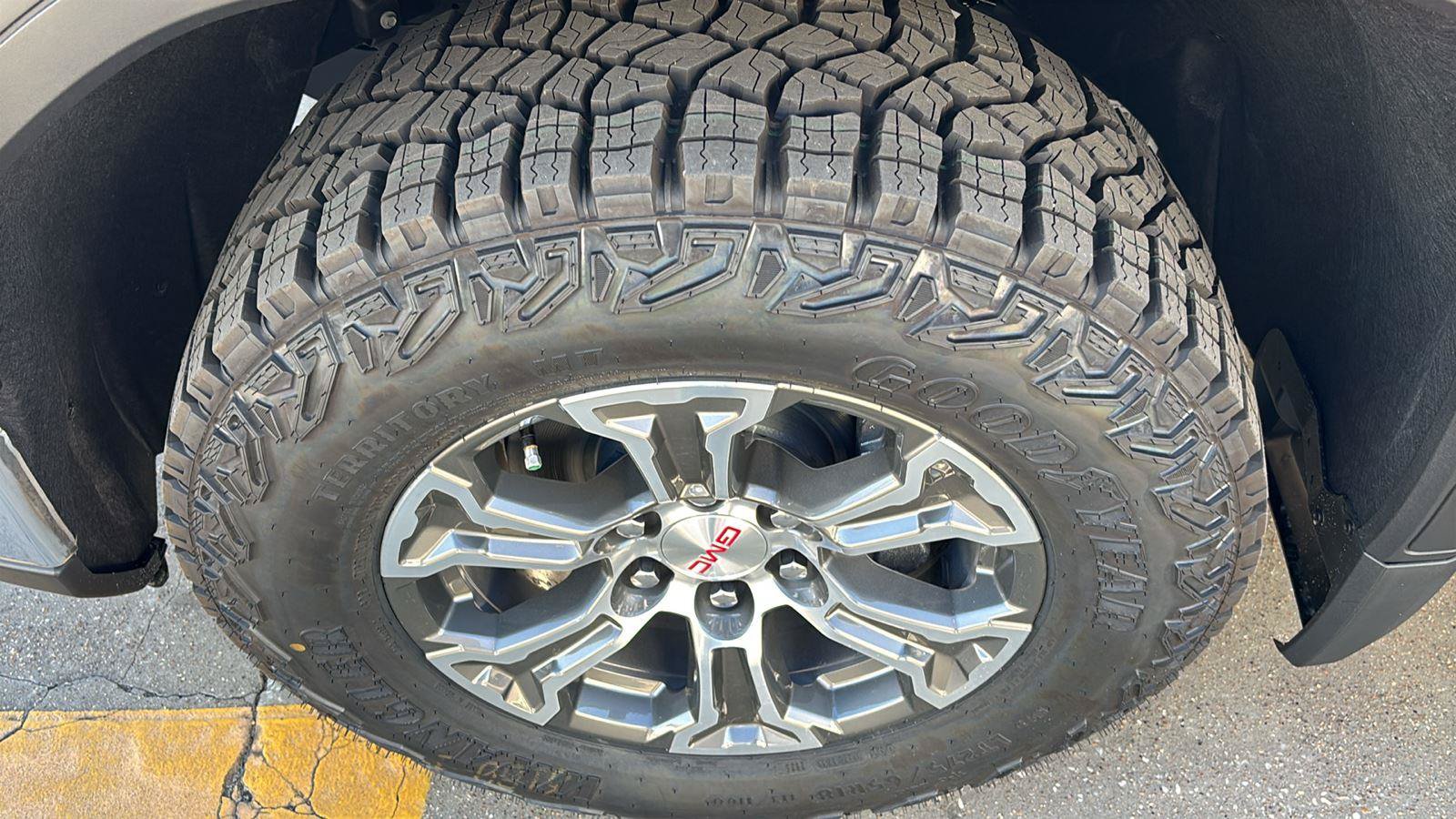 New 2026 GMC Sierra 1500 Pro w/ Pro Value Package AWD/4WD image 13