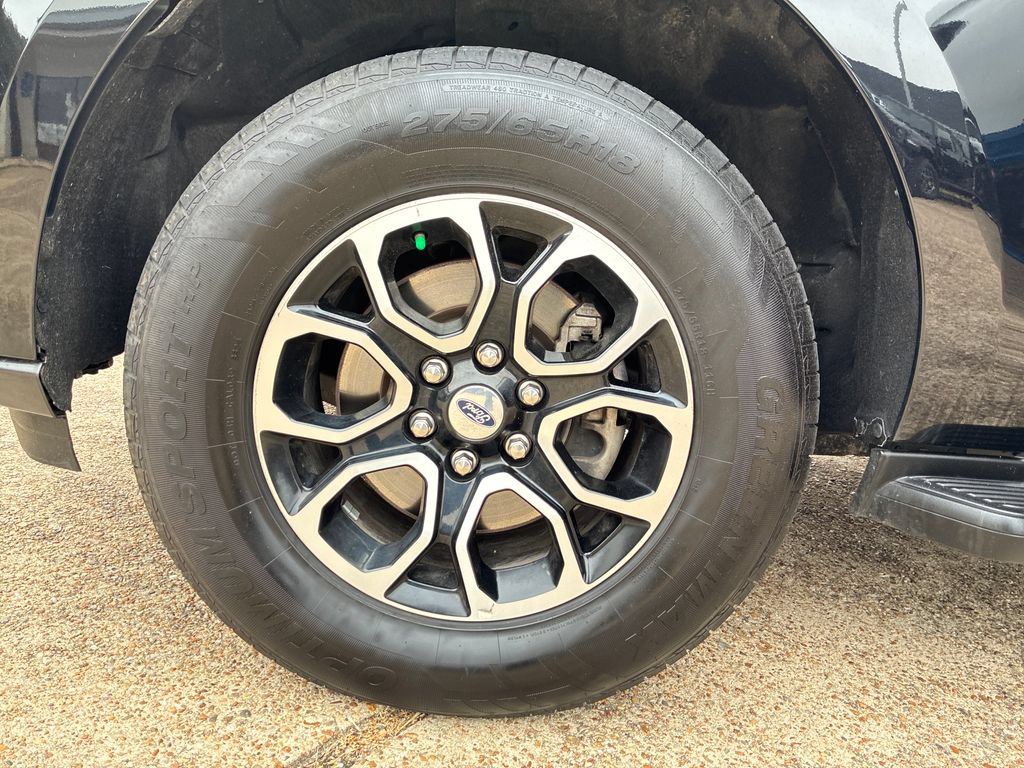 Used 2024 Ford Expedition XLT AWD/4WD image 27