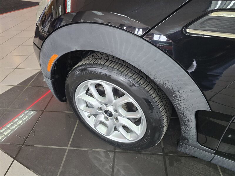 Used 2017 MINI Cooper Clubman ALL4 AWD/4WD image 28