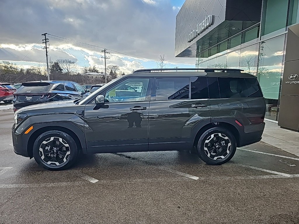 Certified 2025 Hyundai Santa Fe SEL image 2