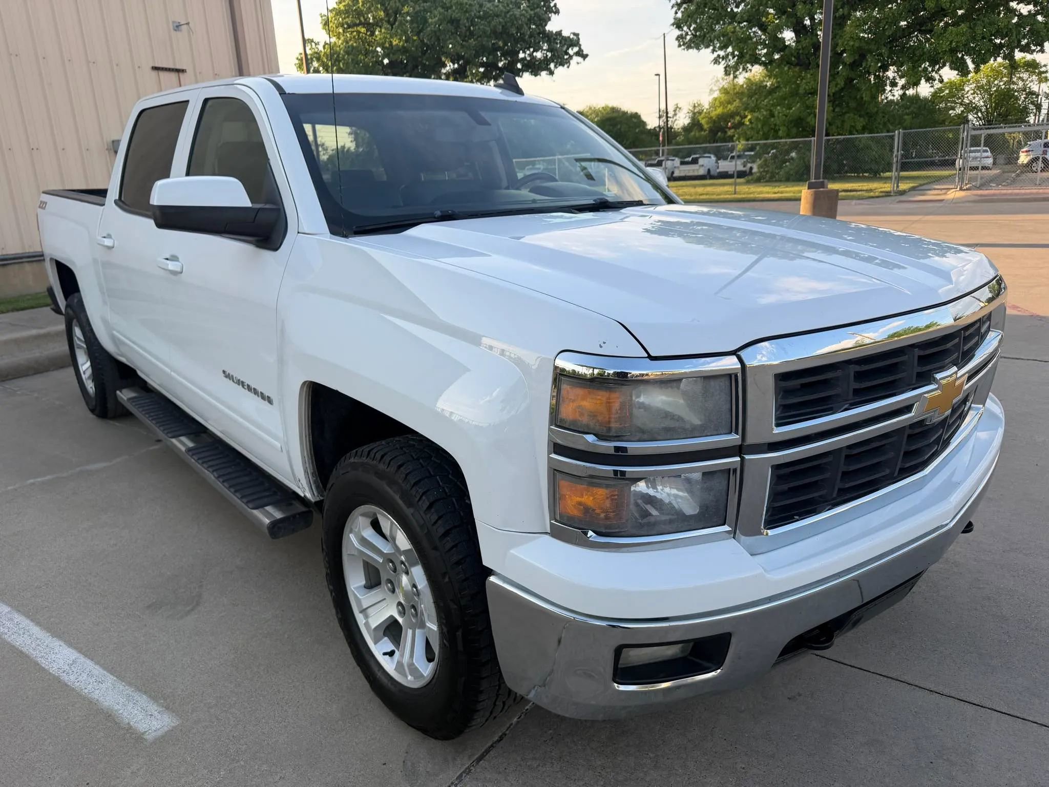 Used 2015 Chevrolet Silverado 1500 LT w/ All Star Edition AWD/4WD image 3