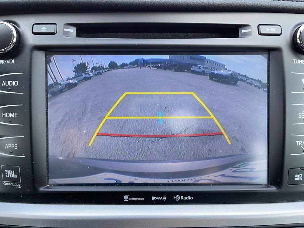 Used 2019 Toyota Highlander Limited AWD/4WD image 9