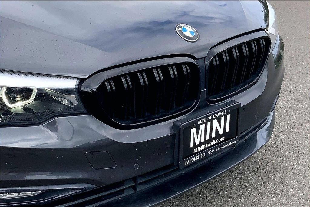 Used 2018 BMW 530e RWD image 25