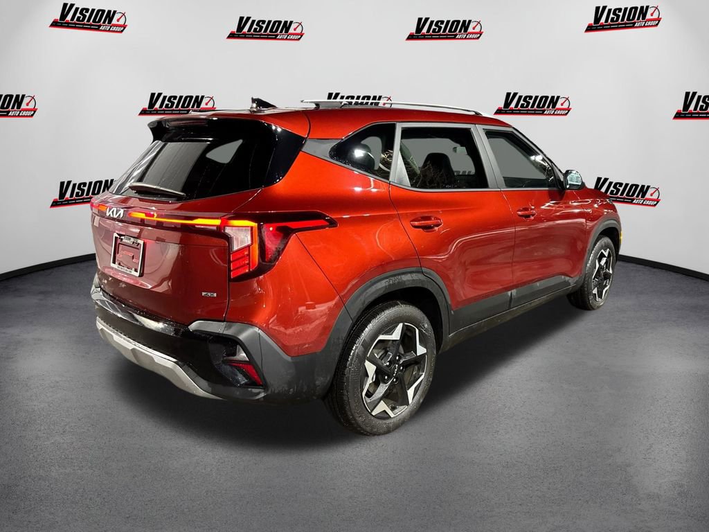 Certified 2025 Kia Seltos S image 5