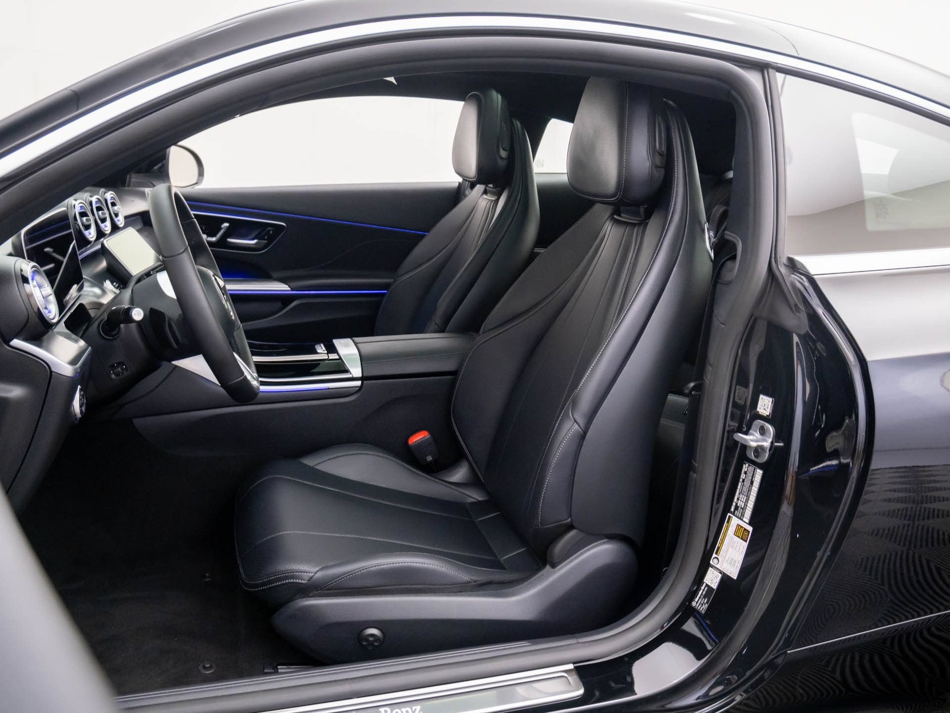New 2026 Mercedes-Benz CLE 300 4MATIC Coupe image 15