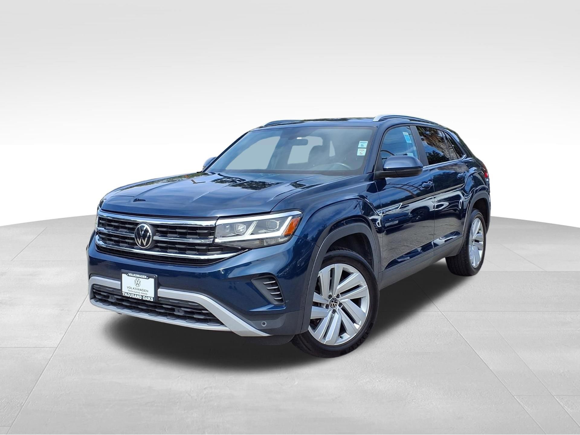Used 2020 Volkswagen Atlas Cross Sport SE w/ Panoramic Sunroof Package image 1