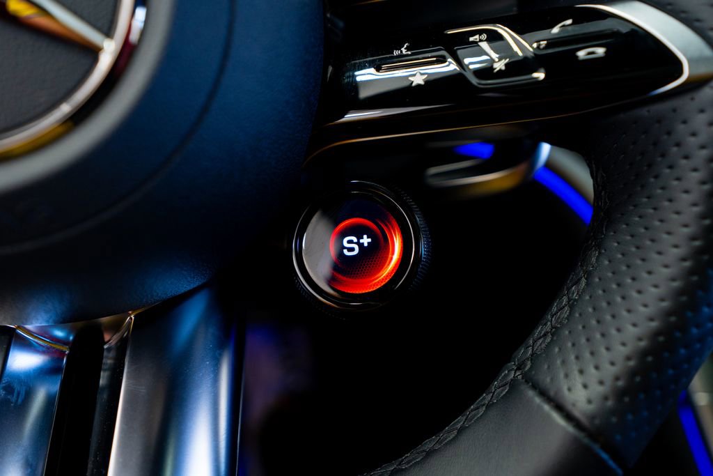 Used 2024 Mercedes-Benz CLE 53 AMG 4MATIC image 50