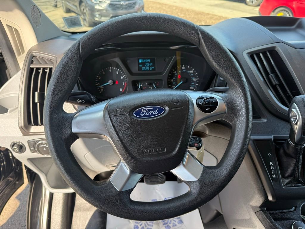 Used 2019 Ford Transit 350 XL image 13