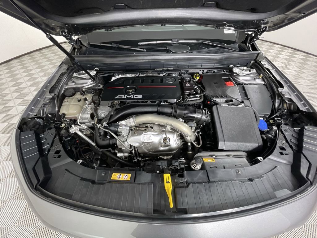Used 2022 Mercedes-Benz GLB 35 AMG 4MATIC image 30