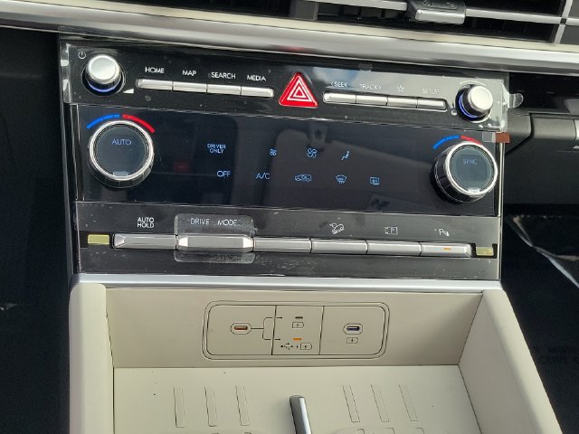 New 2026 Hyundai Santa Fe SE FWD image 12