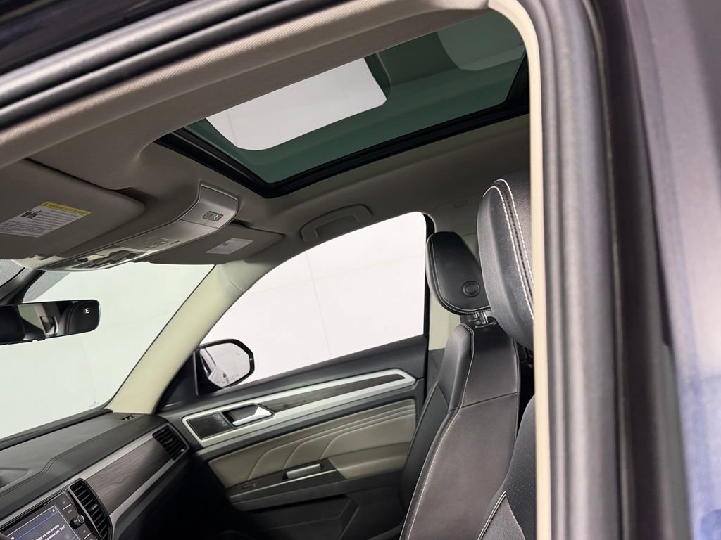 Used 2023 Volkswagen Atlas SE w/ Panoramic Sunroof Package AWD/4WD image 20