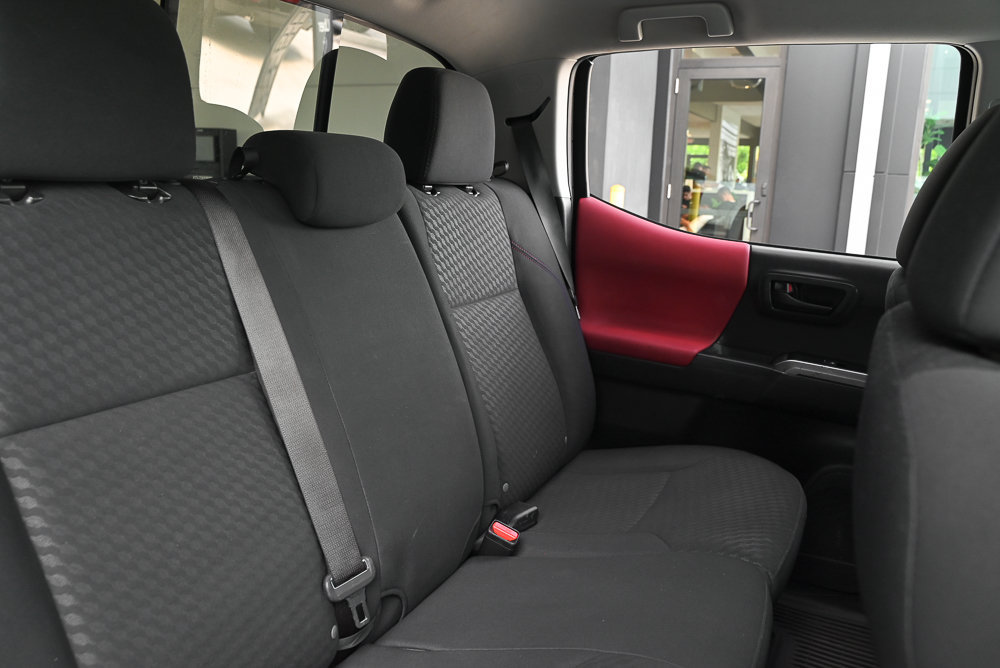 Used 2023 Toyota Tacoma SR5 w/ Technology Package RWD image 13