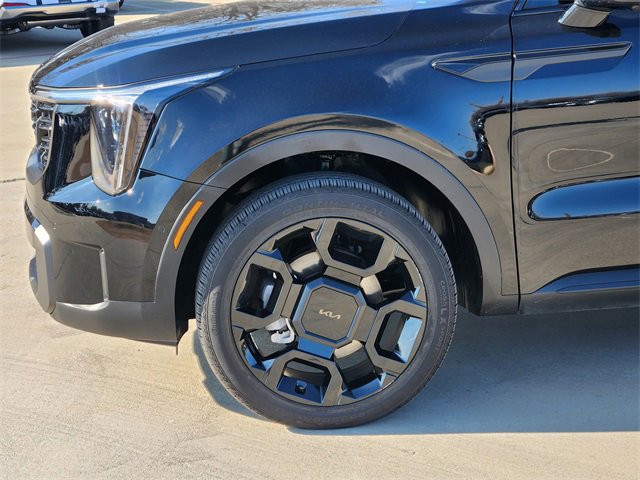 Certified 2025 Kia Sorento SX Prestige image 8