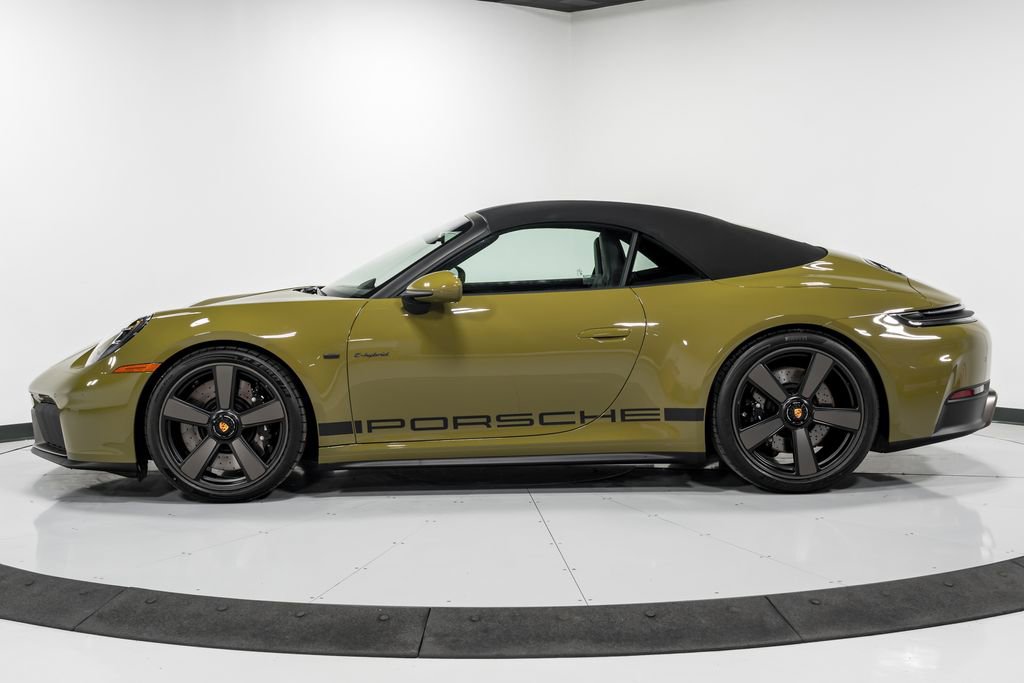 Used 2026 Porsche 911 Carrera GTS image 46