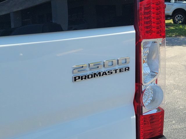 Used 2025 RAM ProMaster 2500 w/ U-Haul Equipment Group FWD image 7