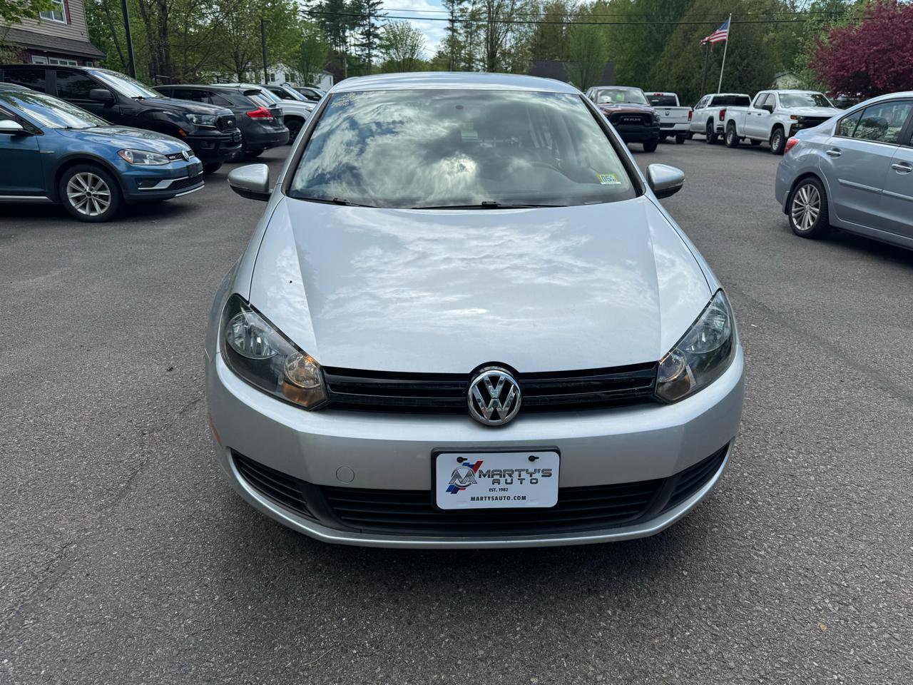 Used 2013 Volkswagen Golf 4-Door FWD image 8