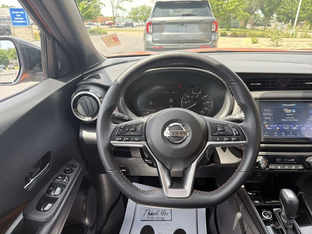 Used 2021 Nissan Kicks SR FWD image 12
