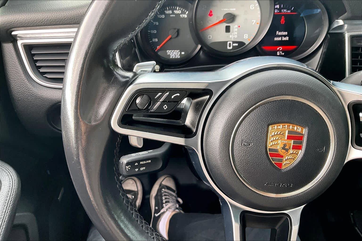 Used 2015 Porsche Macan S AWD/4WD image 21