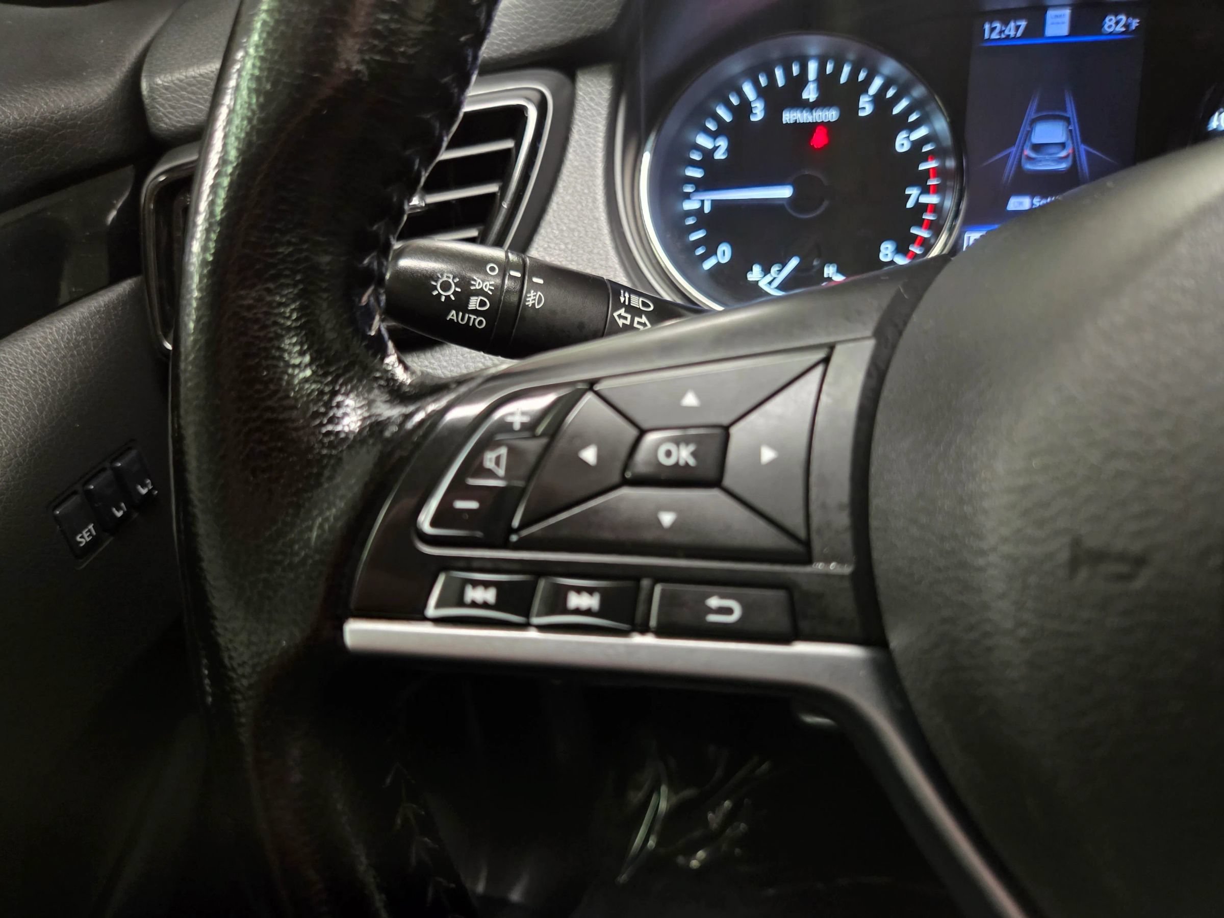 Used 2021 Nissan Rogue Sport SL w/ Premium Package AWD/4WD image 21