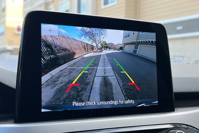 Used 2022 Ford Escape SE image 21