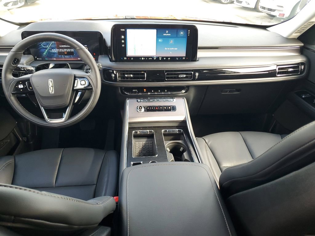 New 2025 Lincoln Aviator 2WD w/ Jet Appearance Package image 16