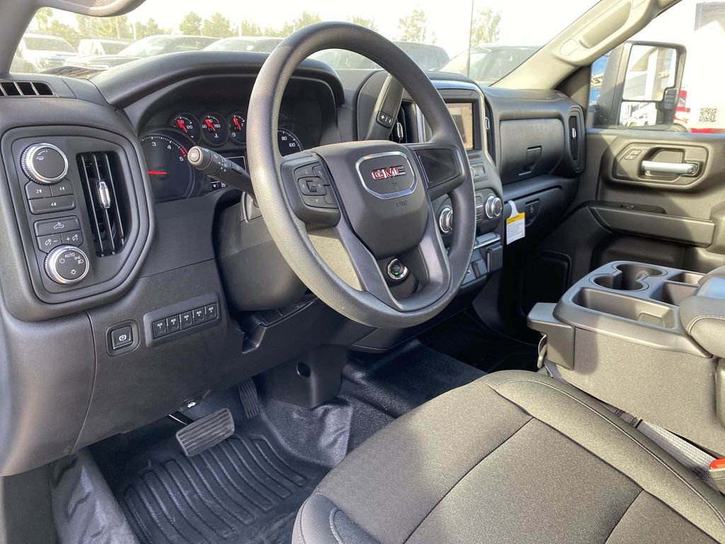 New 2026 GMC Sierra 3500 Pro w/ Convenience Package image 10