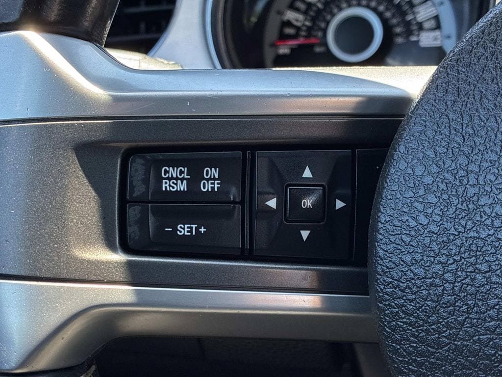 Used 2013 Ford Mustang Premium RWD image 23