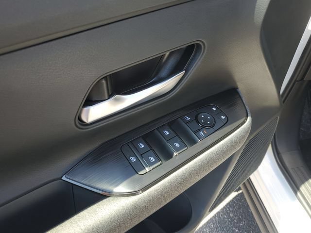 New 2026 Nissan Kicks SV w/ SV Premium Package FWD image 10