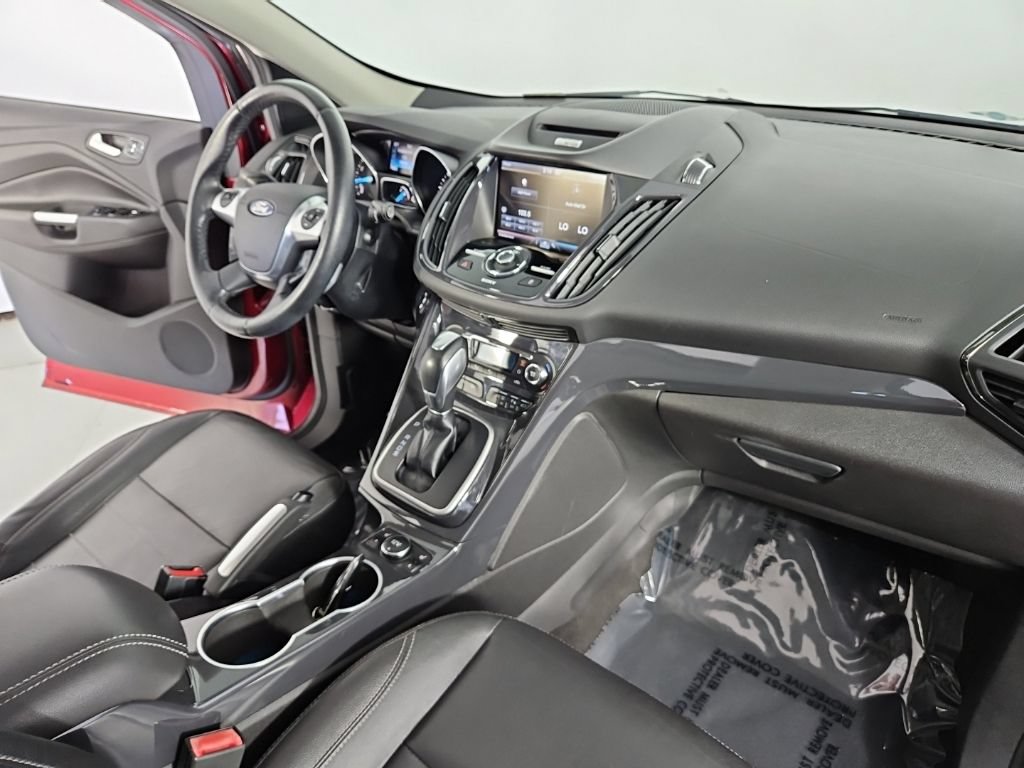 Used 2014 Ford Escape Titanium w/ Equipment Group 401A AWD/4WD image 13