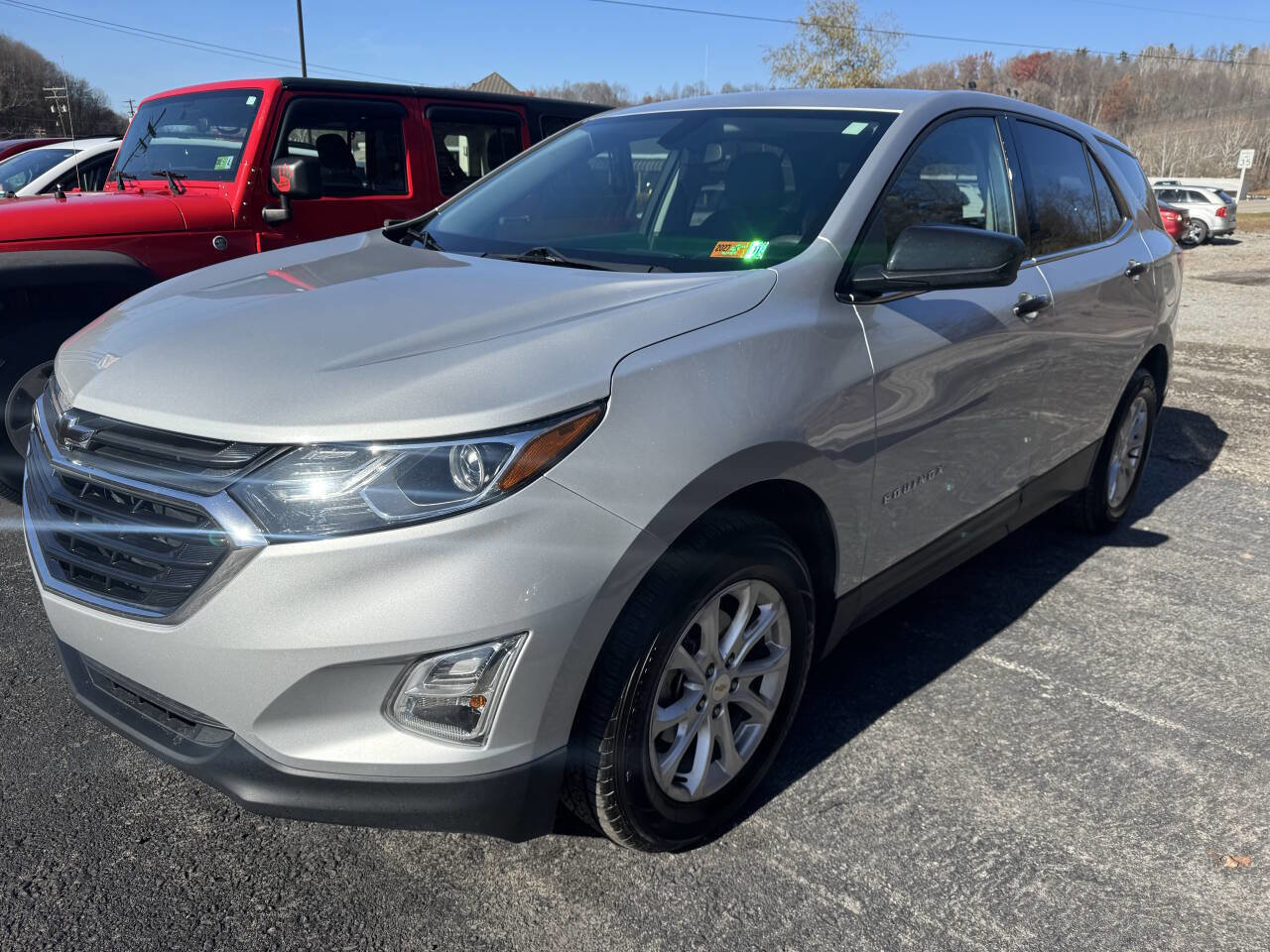 Used 2019 Chevrolet Equinox LT image 1