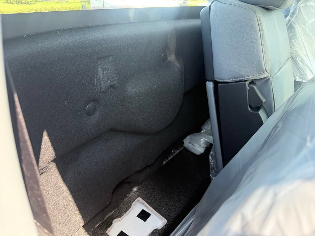 New 2026 Ford F550 4x4 Regular Cab Super Duty image 44