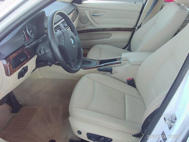 Used 2006 BMW 330i Sedan image 7