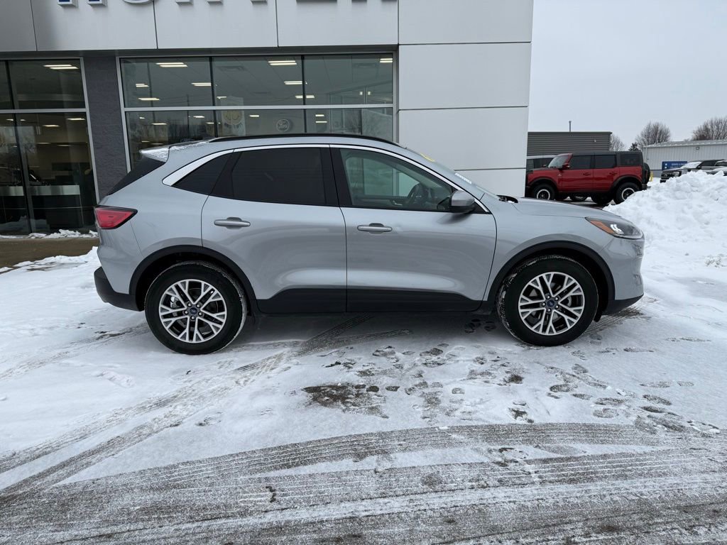 Used 2022 Ford Escape SEL image 36