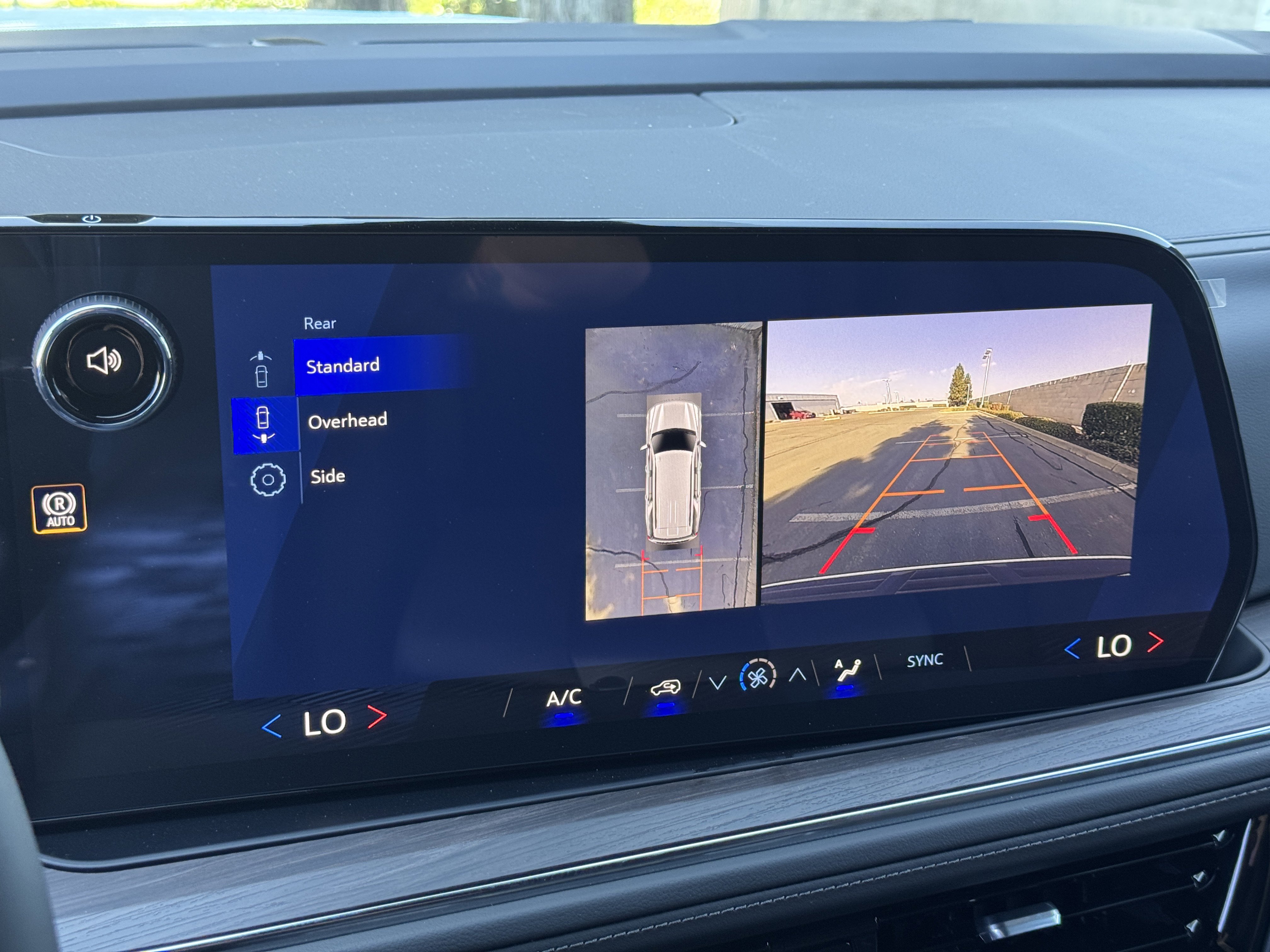 New 2026 Chevrolet Tahoe LS image 21
