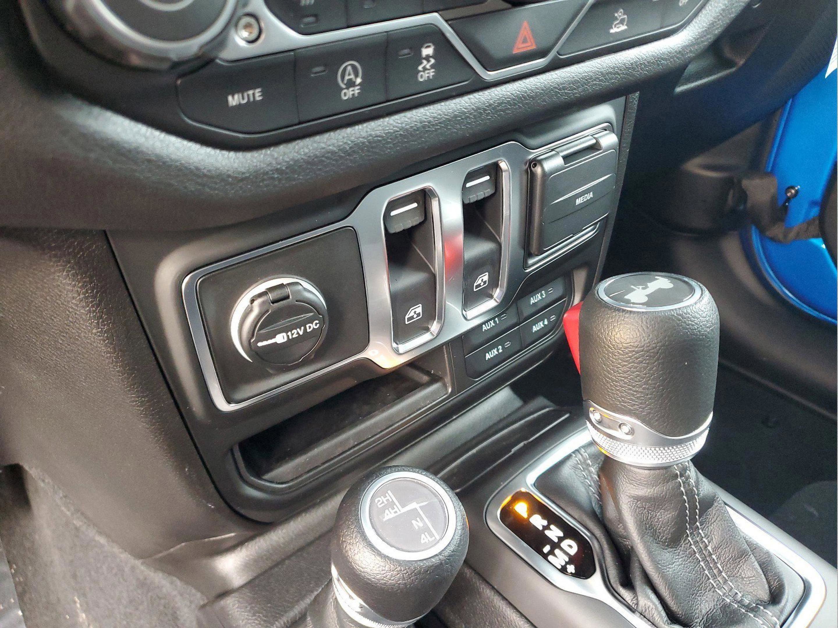 New 2026 Jeep Wrangler Sport S image 19