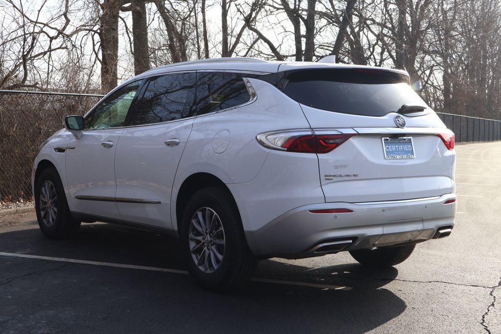 Used 2024 Buick Enclave Premium image 5