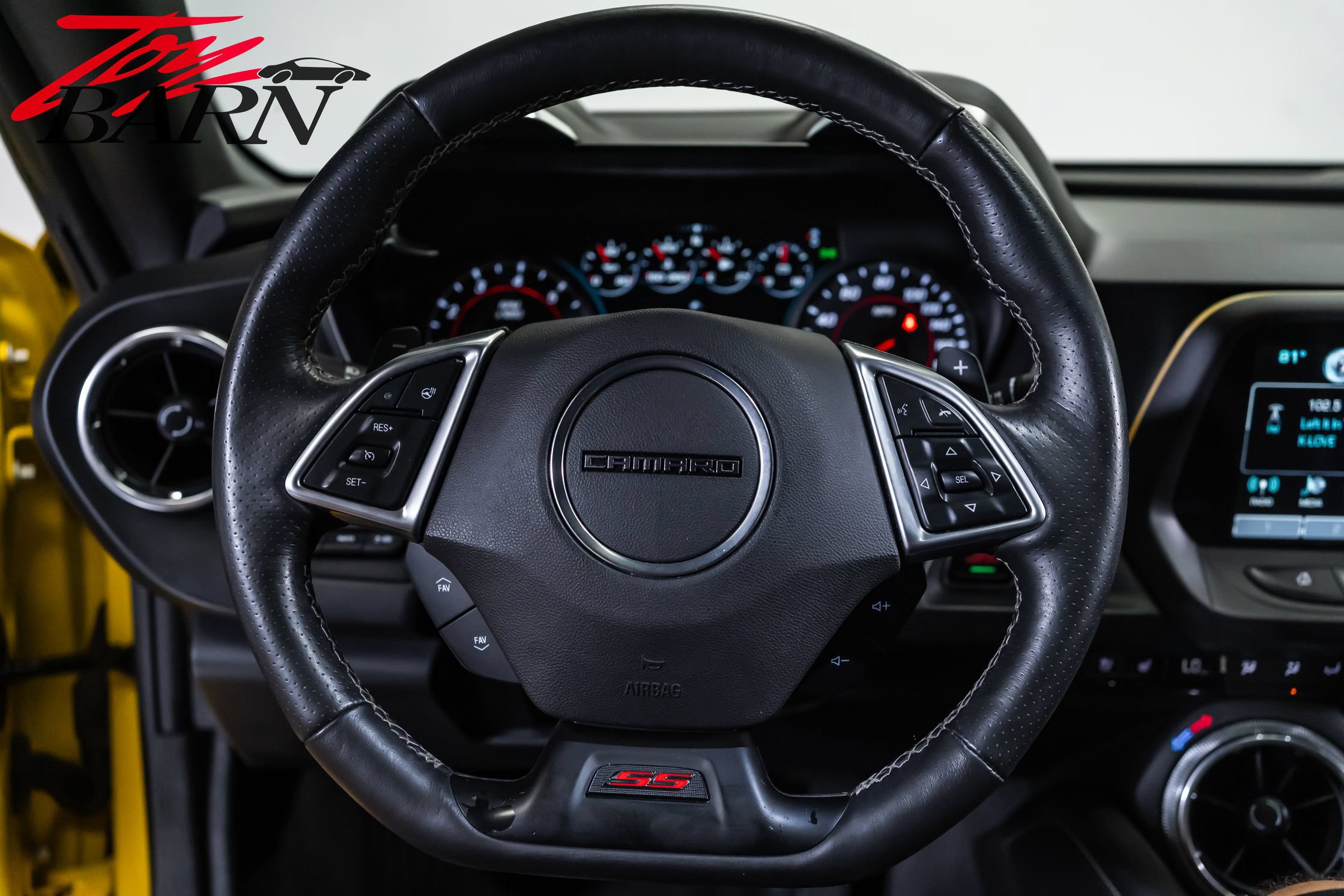 Used 2016 Chevrolet Camaro SS RWD image 30