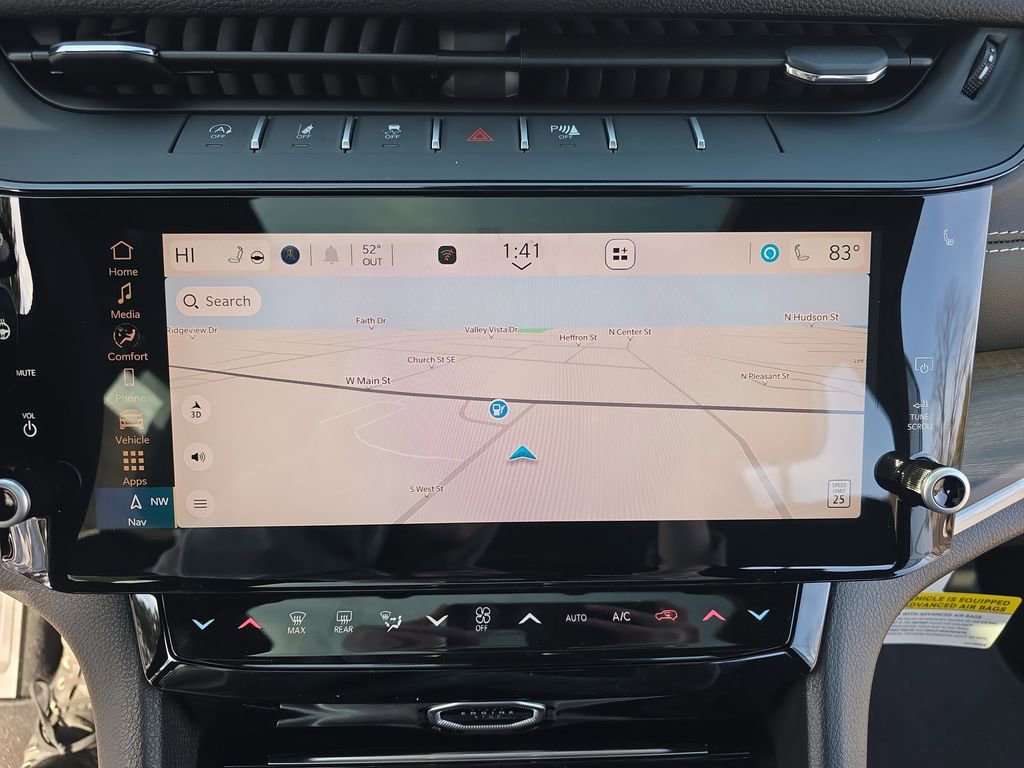 New 2026 Jeep Grand Cherokee Altitude image 24