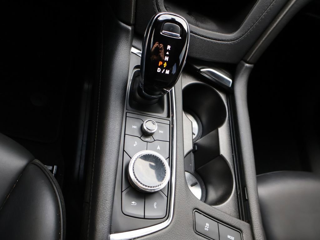 Used 2023 Cadillac XT6 Sport w/ Platinum Package image 40