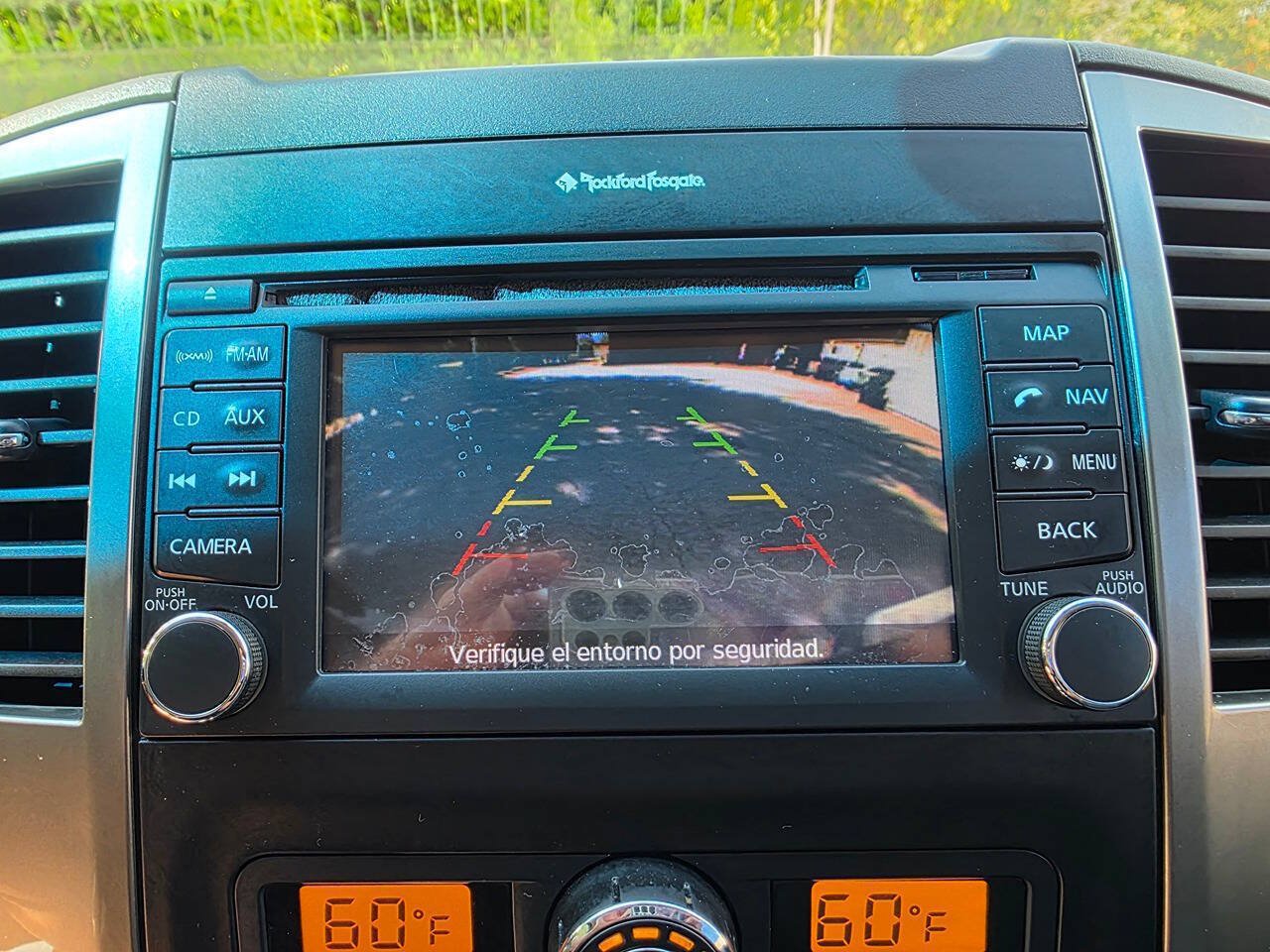 Used 2013 Nissan Frontier SL w/ Moonroof Pkg AWD/4WD image 25