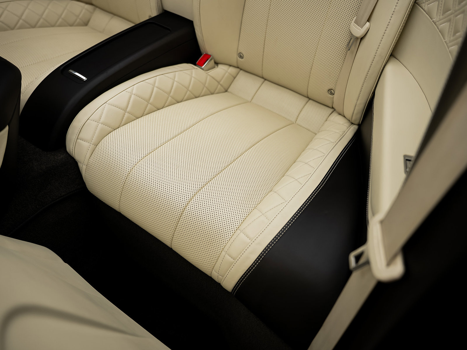 Used 2020 Bentley Continental GT AWD/4WD image 39