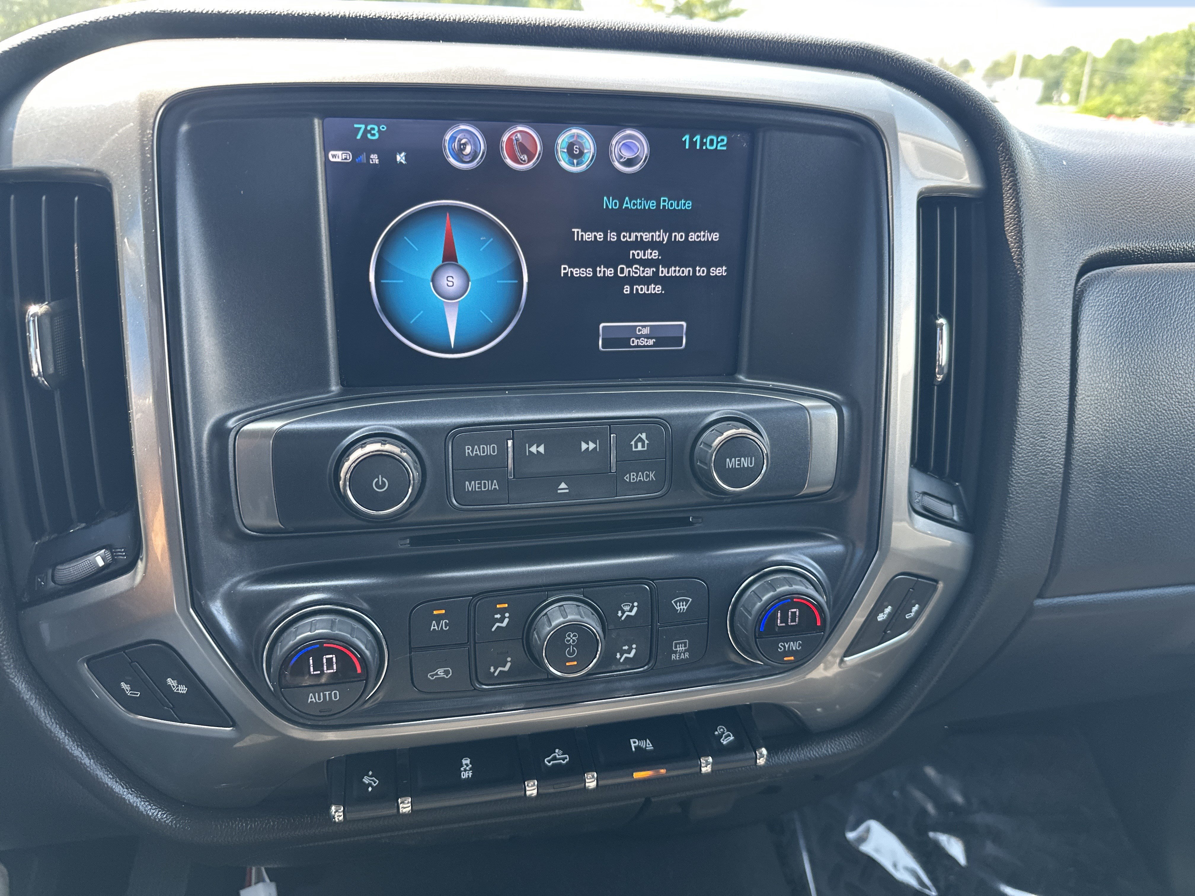 Certified 2019 Chevrolet Silverado 2500 LT w/ LT Convenience Package AWD/4WD image 19