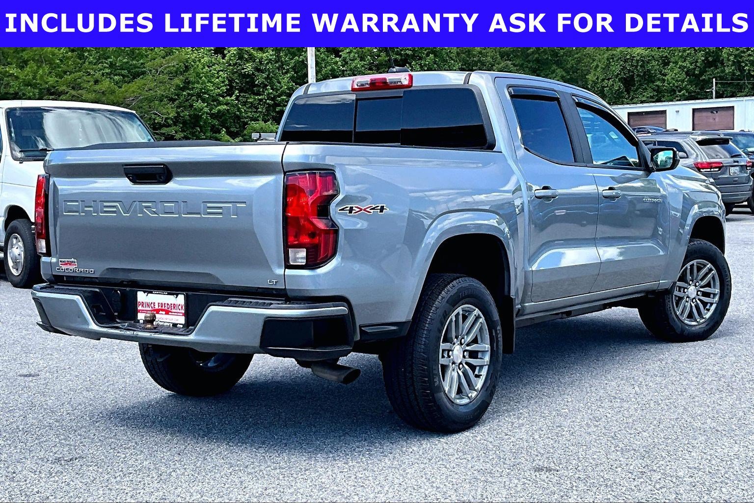 Used 2023 Chevrolet Colorado LT w/ LT Convenience Package AWD/4WD image 10