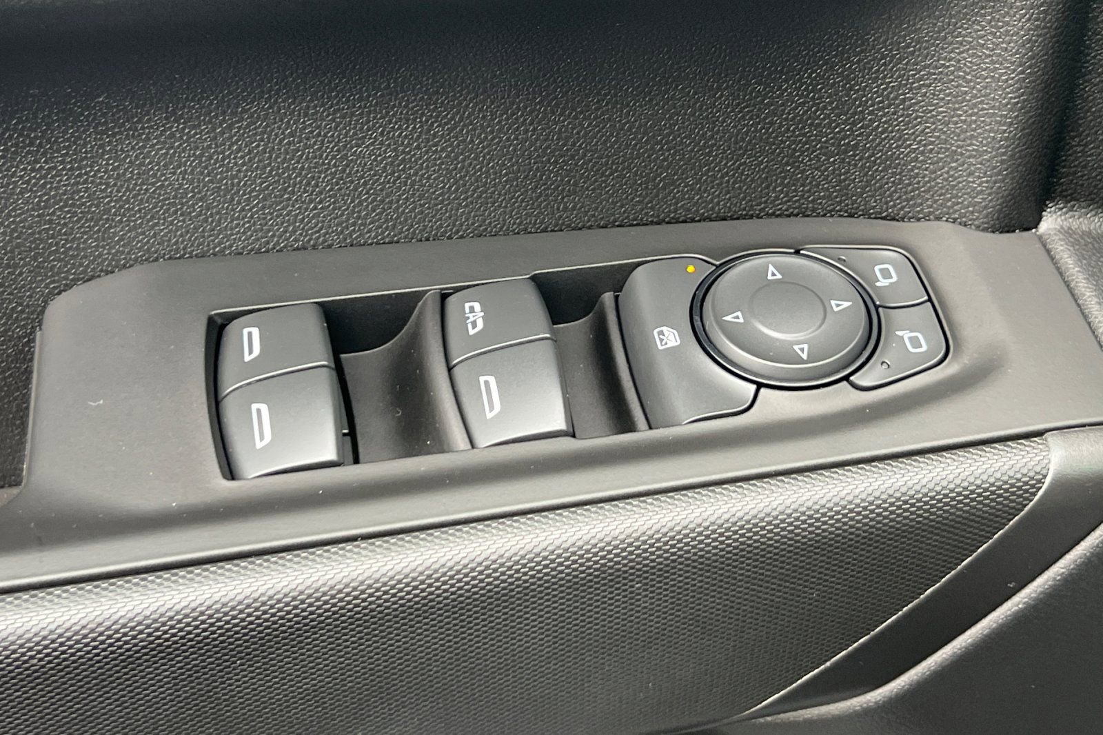 Used 2025 GMC Sierra 1500 Pro w/ Graphite Edition image 13