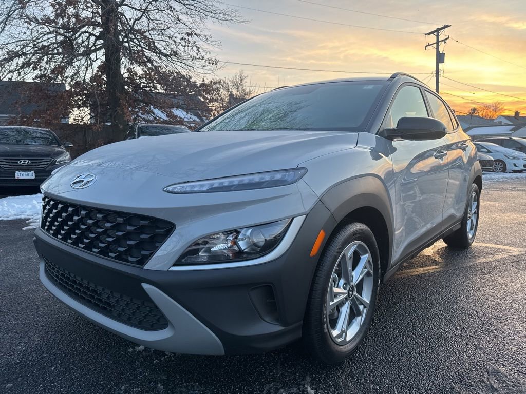 Used 2023 Hyundai Kona SEL w/ Cargo Package image 10