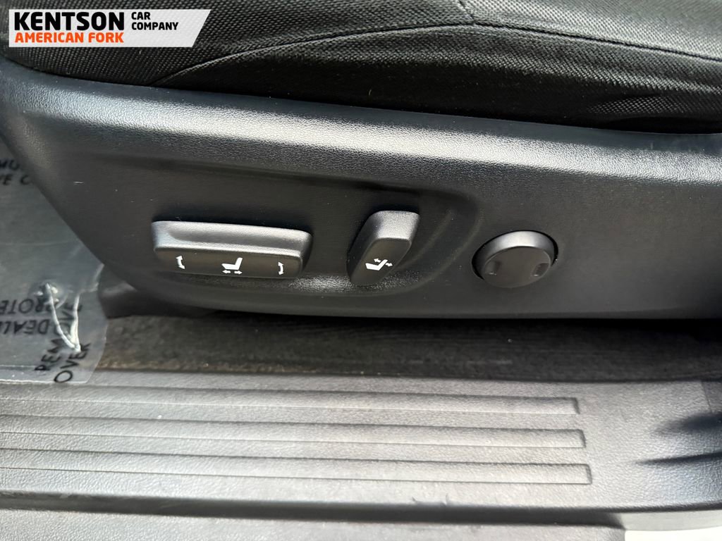 Used 2020 Toyota 4Runner TRD Off-Road image 30