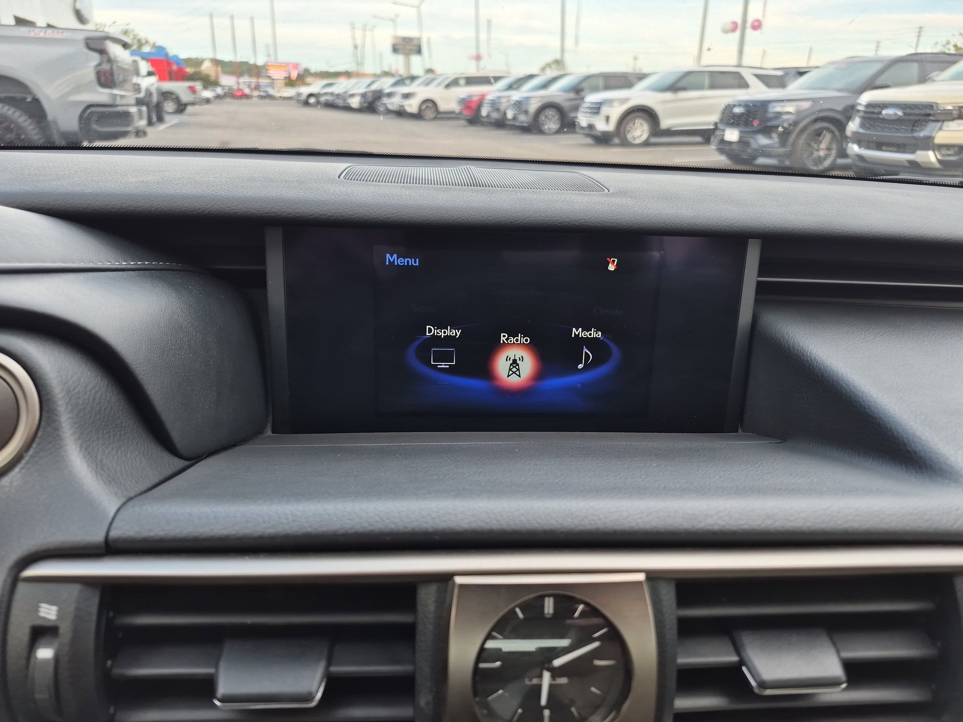 Used 2020 Lexus IS 300 image 34