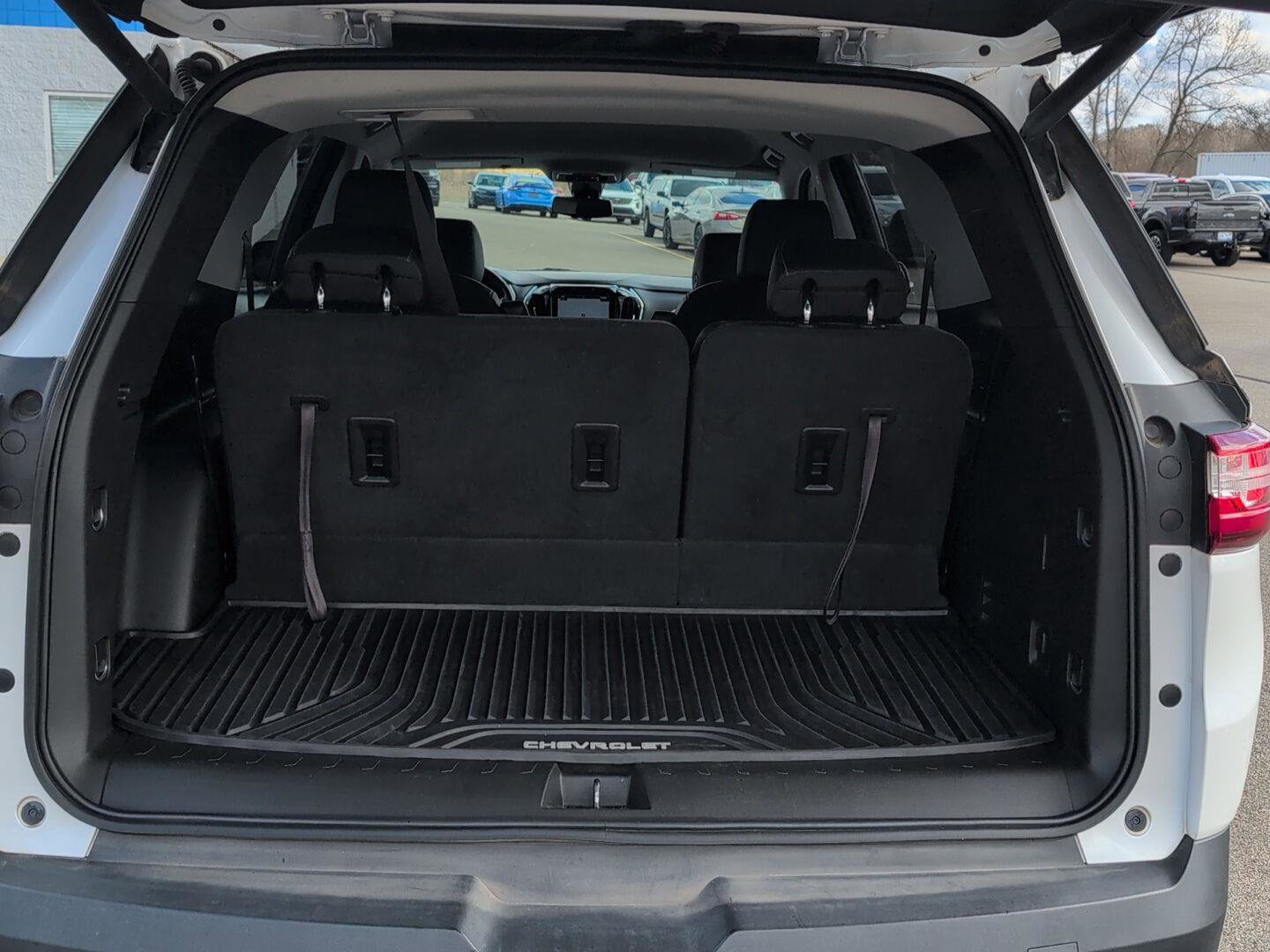 Used 2019 Chevrolet Traverse RS image 9